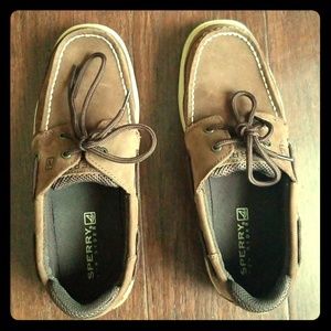 Boys Sperry's